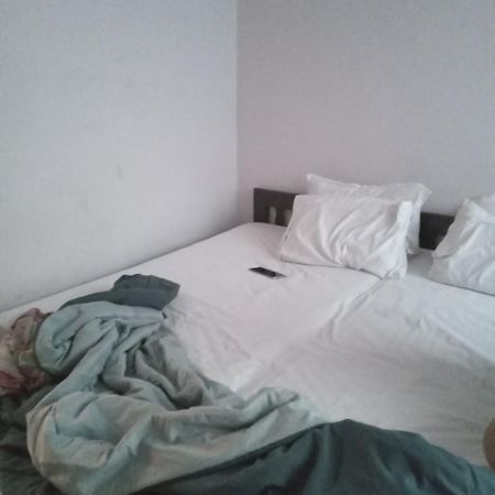 Kapil Traders Bed and Breakfast New Delhi Exteriör bild