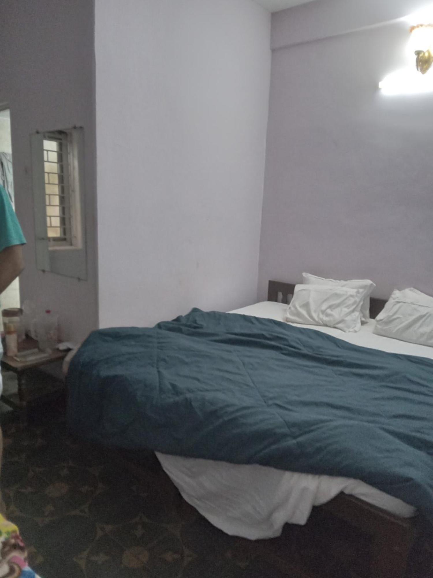 Kapil Traders Bed and Breakfast New Delhi Exteriör bild